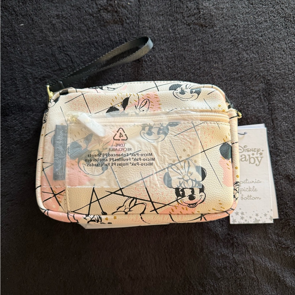 Disney Petunia Pickle Bottom Wristlet